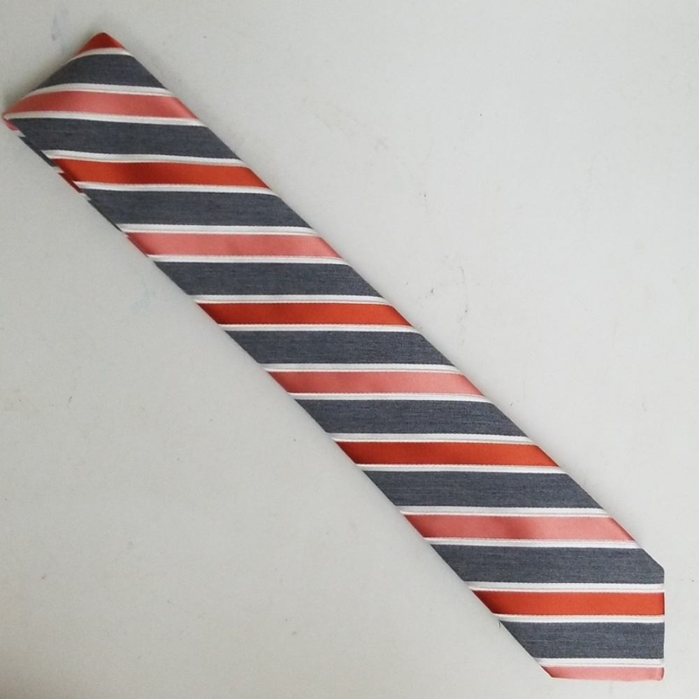 Grey and orange man's tie, EUC